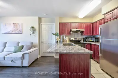 68 Grangeway Avenue 1612, Toronto, On M1h 0a1