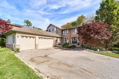 515 Oakwood Drive, Pickering, On L1w 2m8