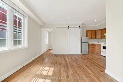 454 Donlands Avenue A1, Toronto, On M4j 3s5