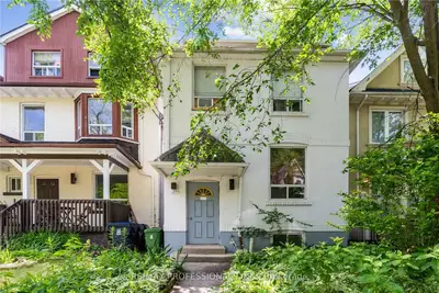 39 Albemarle Avenue 1, Toronto, On M4k 1h6