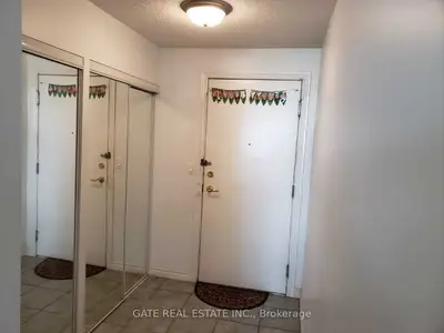 123 Omni Drive 871, Toronto, On M1p 5a8