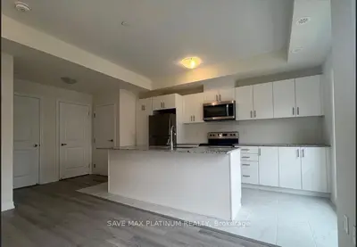 165 Tapscott Road 08, Toronto, On M1b 0e8