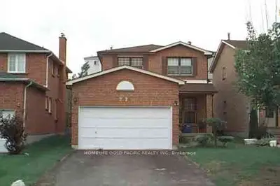 Detached in Pickering