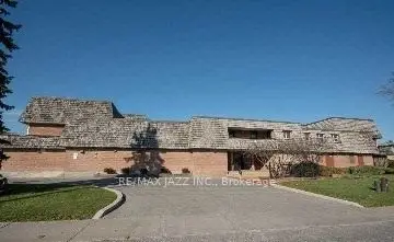 580 Mary Street E 208, Whitby, On L1n 2r3