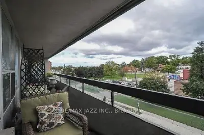 55 William Street E 407, Oshawa, On L1g 7c9