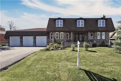 841 Swiss Heights Drive, Oshawa, On L1k 2b1