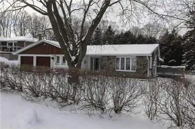 18 Price Street, Whitby, On L0b 1c0