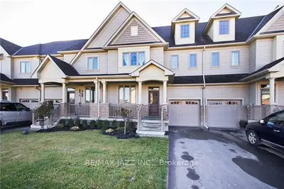 99 Harvey Jones Avenue, Clarington, On L1c 0l9