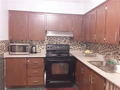 3380 Eglinton Avenue E 410, Toronto E08, ON M1J 3L6