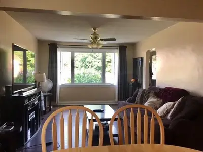 132 Lasalle Avenue, Oshawa, ON L1H 5Y5