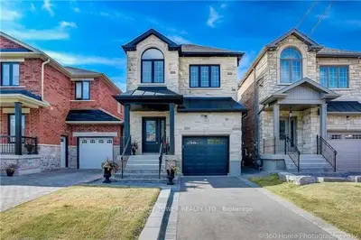 Detached in Toronto