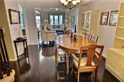 3 Southshore Street, Whitby, ON L1N 0H5