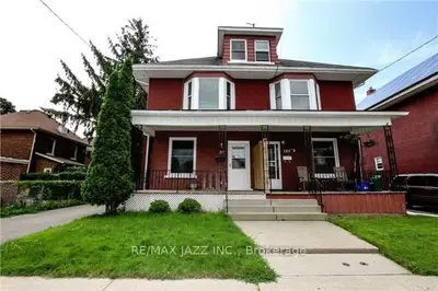 187 Arthur Street, Oshawa, On L1h 1n4