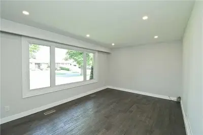 296 Linden Street, Oshawa, ON L1H 6R4