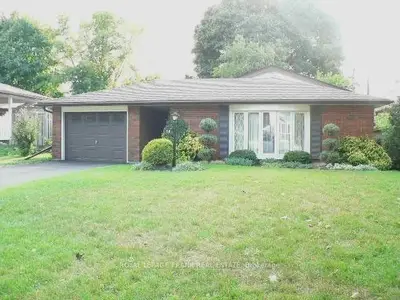 78 Thorncliffe Street, Oshawa, On L1h 7h2