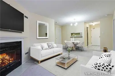 195 Lake Driveway W 215, Ajax, ON L1S 7H7