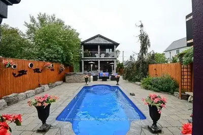 Detached in Pickering