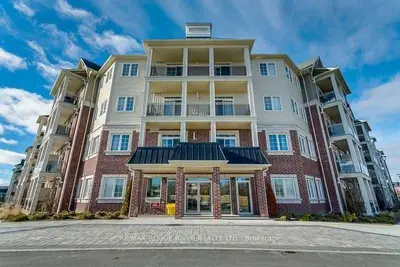 80 Aspen Springs Drive 117, Clarington, ON L1C 0V4