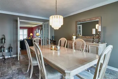 6 Nettle's Court, Whitby, ON L1P 1Y5