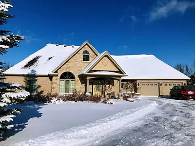 19880 St Christophers Beac Road, Scugog, ON L0B 1L0