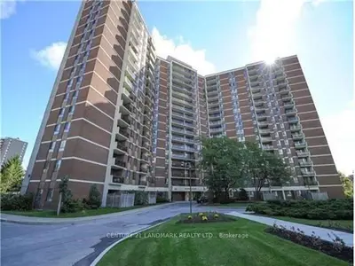 121 Trudelle Street 303, Toronto E08, ON M1J 3K4