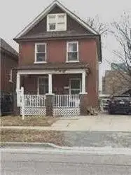 156 Agnes Street 1, Oshawa, ON L1H 1V4
