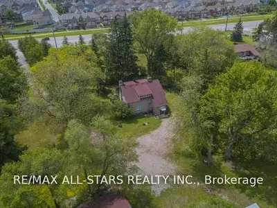 108 Taunton Road East Road, Ajax, ON L1T 4V9