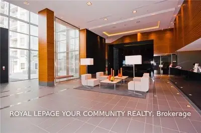 135 Village Green Square 2923, Toronto E07, ON M1S 0G4