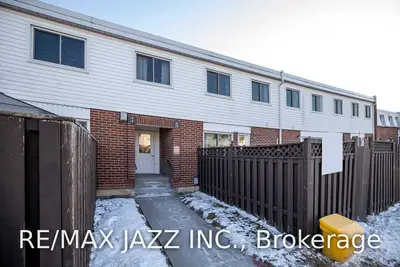 1010 Glen Street 15, Oshawa, ON L1J 6J2