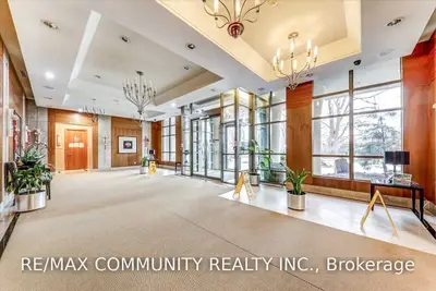 238 Bonis Avenue 1715, Toronto E05, ON M1T 3W7