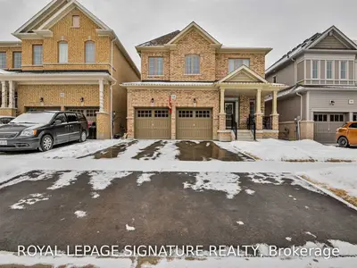 54 Arthur Mclaughlin Street, Clarington, ON L1C 0T6