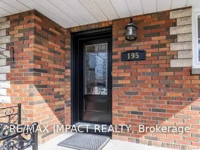 195 Farewell Street, Oshawa, ON L1H 6L5