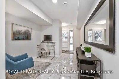1250 St Martins Drive 56, Pickering, ON L1W 1J3