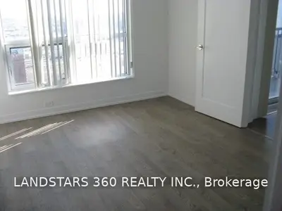 275 Village Green Square 2824, Toronto E07, ON M1S 0L8