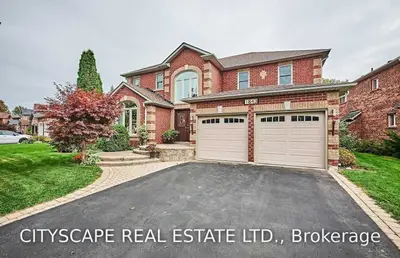 1843 Edenwood Drive, Oshawa, ON L1G 7Y2
