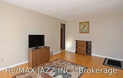 370 Waverly Street N, Oshawa, ON L1J 5W1