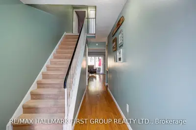 927 Burns Street W 26, Whitby, ON L1N 6J5