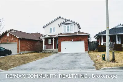 344 Concordia Court, Oshawa, ON L1G 8C3