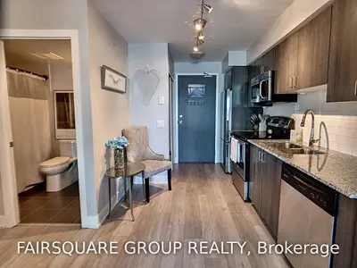 1215 Bayly Street 403, Pickering, ON L1W 0B4