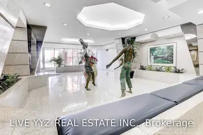 2460 Eglinton Avenue E 317, Toronto E08, ON M1K 5J7