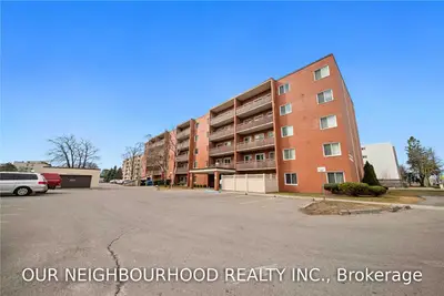 131 Taunton Road E 505, Oshawa, ON L1G 3T8