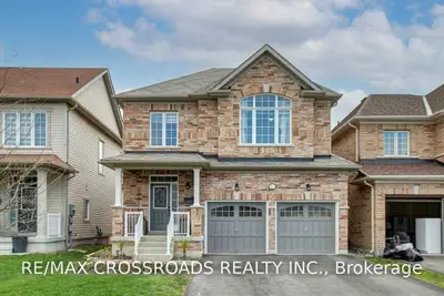 2453 Secreto Drive, Oshawa, ON L1L 0H6