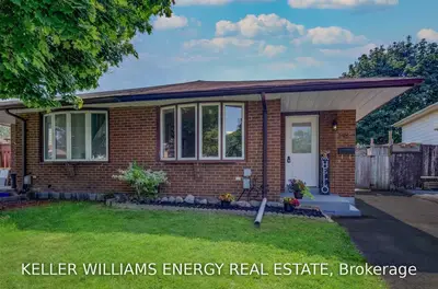 1249 Oxford Street, Oshawa, ON L1J 3W5