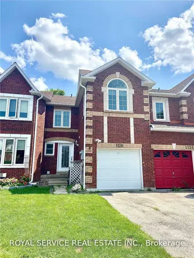 1126 Glen Eden Court, Pickering, ON L1V 6N8