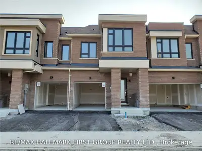 105 Sailors Landing Drive, Clarington, ON L1C 7G4