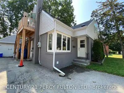 515 Mary Street E Bsmt, Whitby, ON L1N 2R2