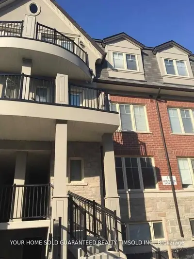 15 EATON PARK Lane 24, Toronto E05, ON M8Y 1R7