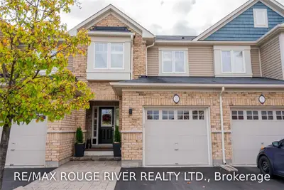1640 Grandview Street N 2, Oshawa, ON L1K 0A6