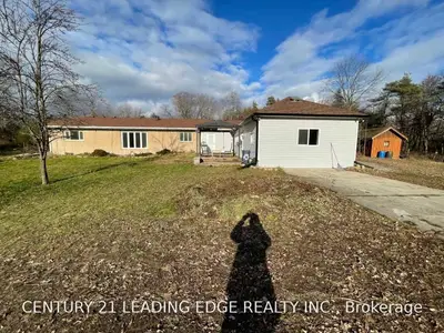 637 Taunton Road W, Ajax, ON L1T 4R6