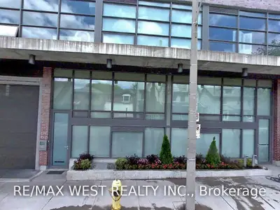 90 Broadview Avenue 214, Toronto E01, ON M4M 0A7